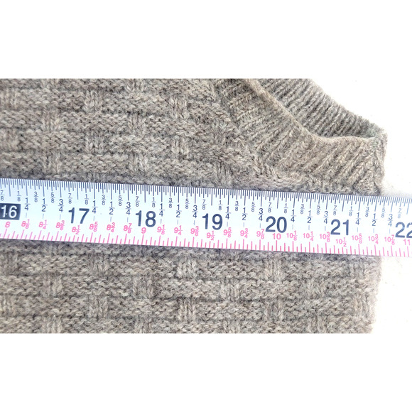 Vintage Orvis 100% Wool Sweater Vest Men's L Made in USA Beige Knit 80s 90s - Picture 9 of 10